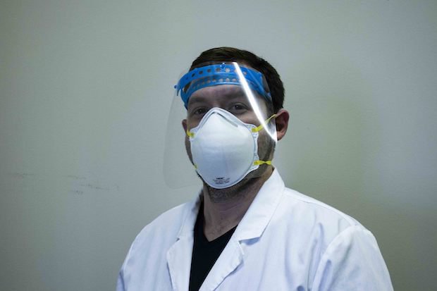 Azul 3D face shield