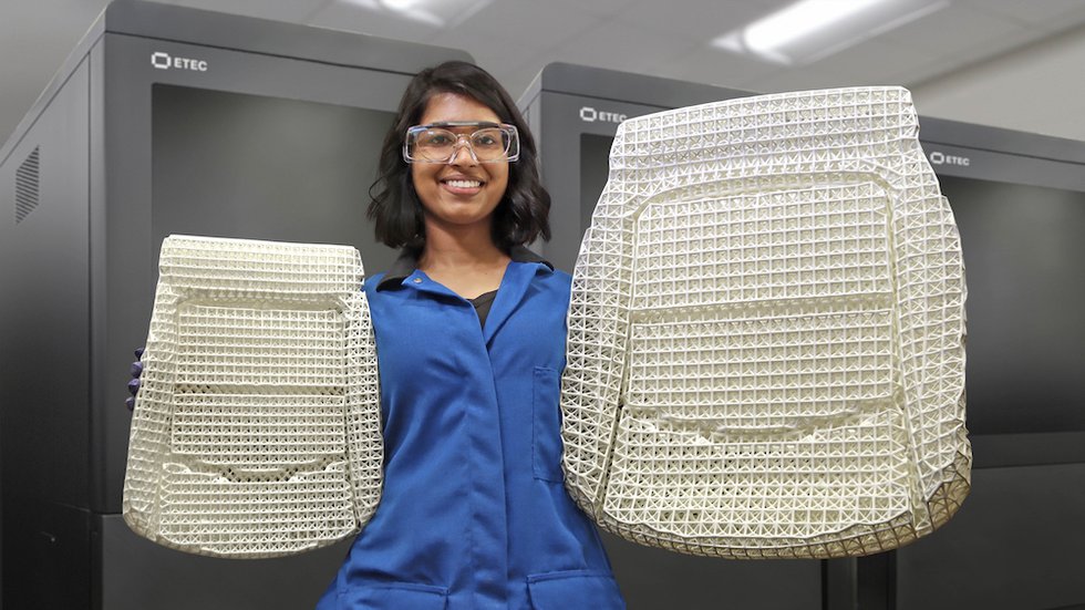 FreeFoam unexpanded and expanded automotive