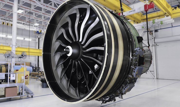 GE9X engine. Arcam EBm