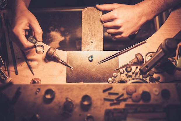 Jewellery bench skills