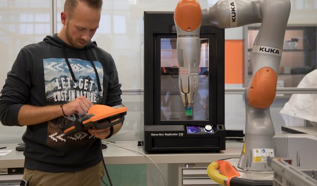 MakerBot-Kuka.PNG