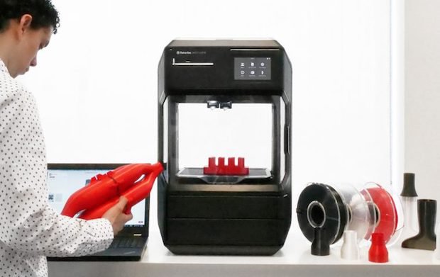 MakerBot-SQ-Family.jpg