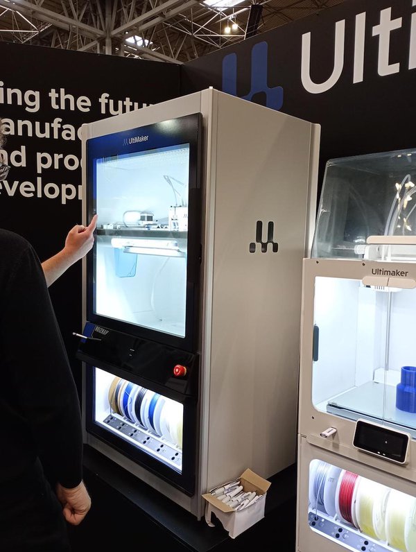 UltiMaker Factor 4